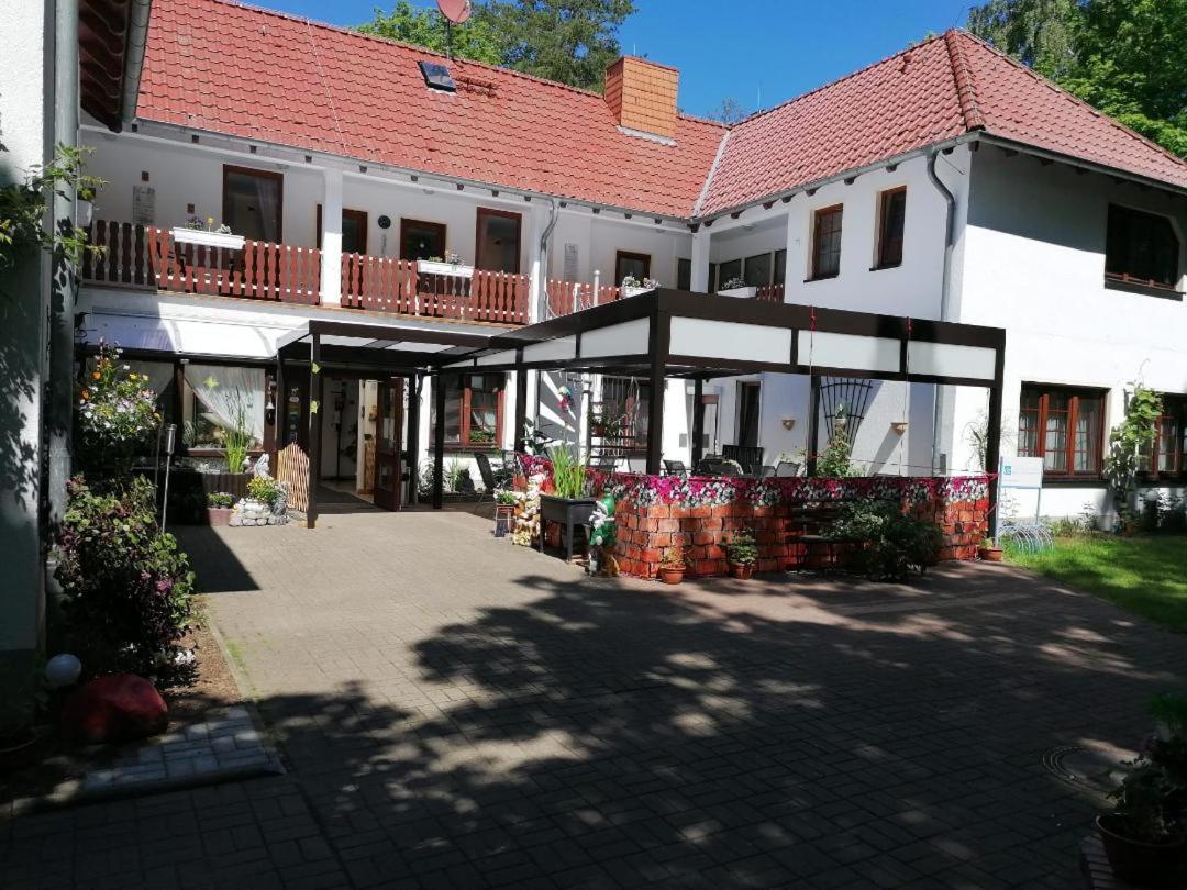 Hotelpension Schwalbennest Benz  Exteriör bild